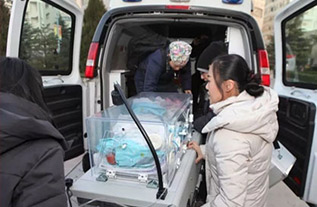 都兰县妇婴监护型护送